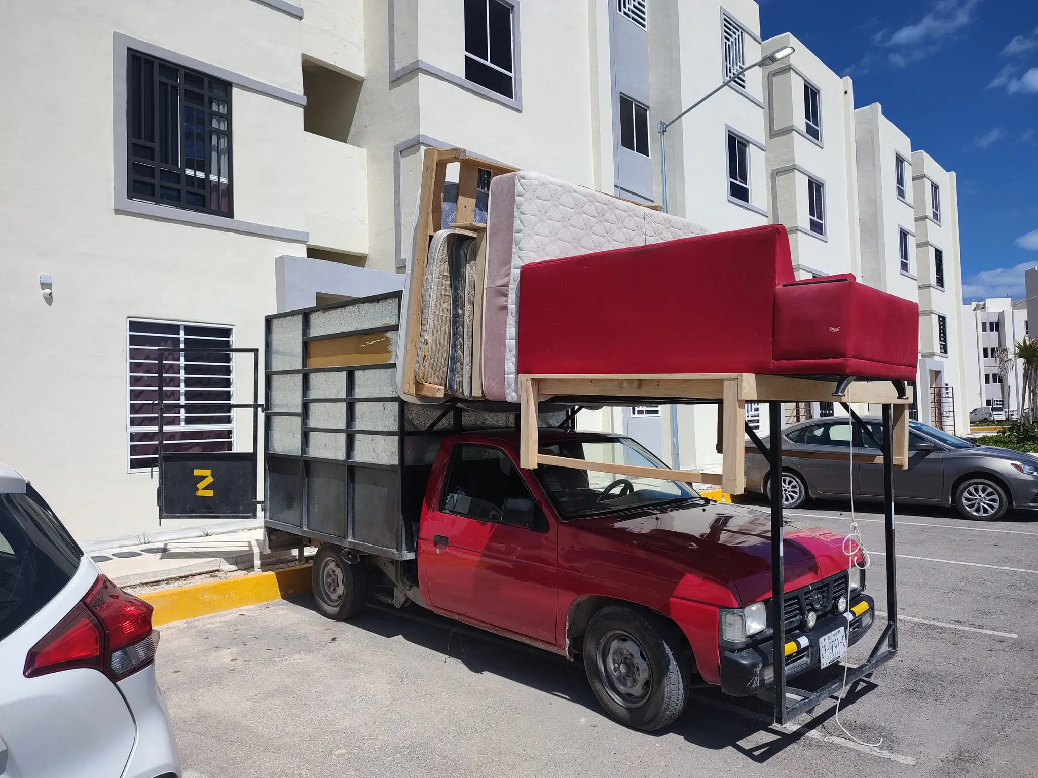 Camion de Fletes Mérida y Mudanzas
